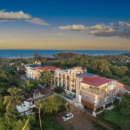 Echor Samara Morjim Goa Sea View Restro Hotel Kültér fotó