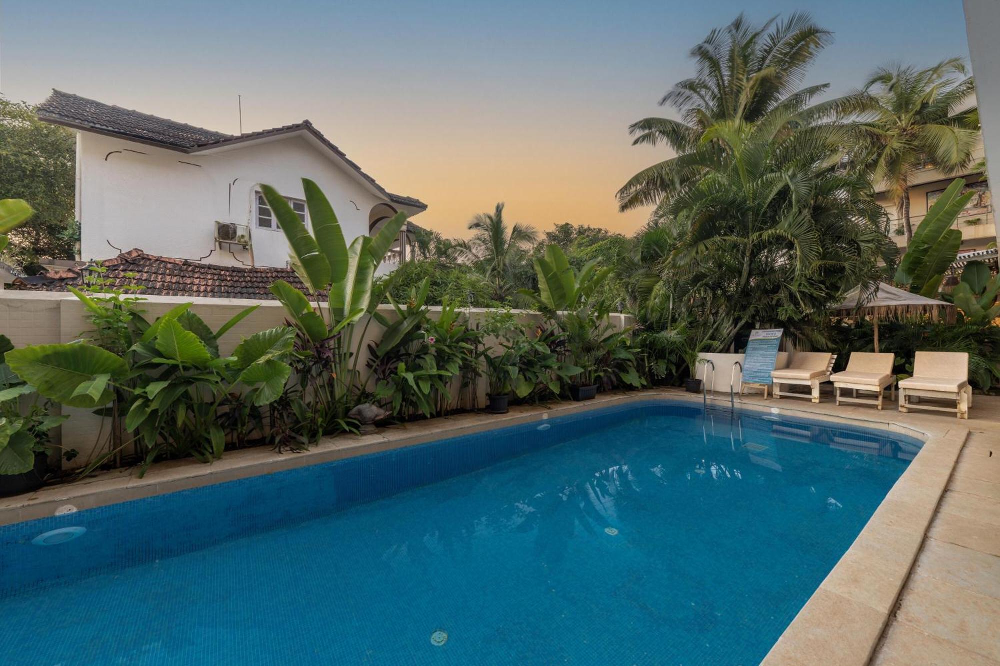 Echor Samara Morjim Goa Sea View Restro Hotel Kültér fotó